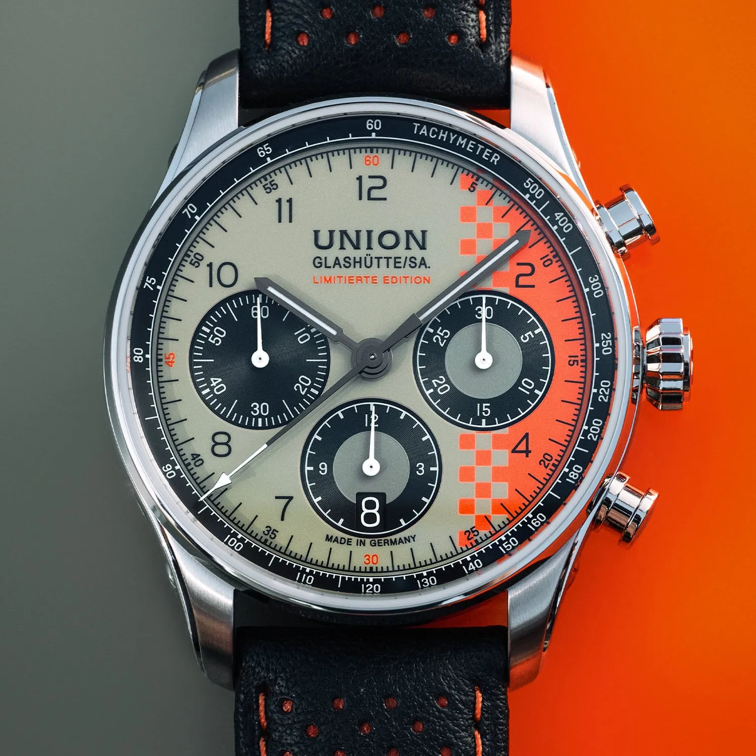 Union Glashütte Belisar Chronograph Speedster 2026 Zifferblatt mit orangefarbenen Akzenten